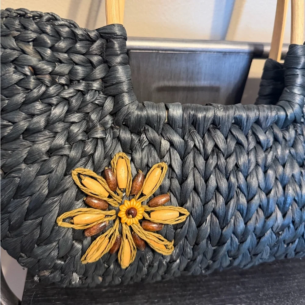 Sun N Sand Woven Straw Handbag Bamboo Handles Floral Accent - Picture 2 of 11